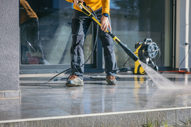 Best Parking Lot and Garage Cleaning  in Taft, TX